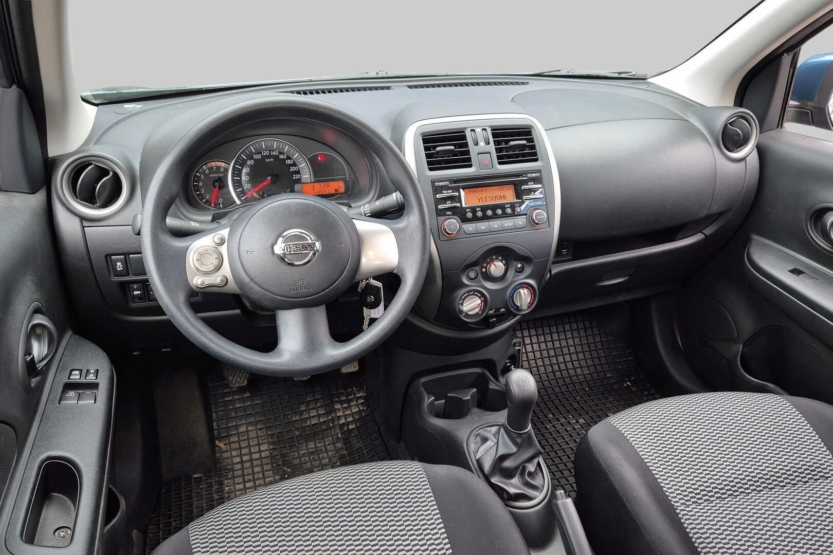 Nissan Micra iso kuva 1