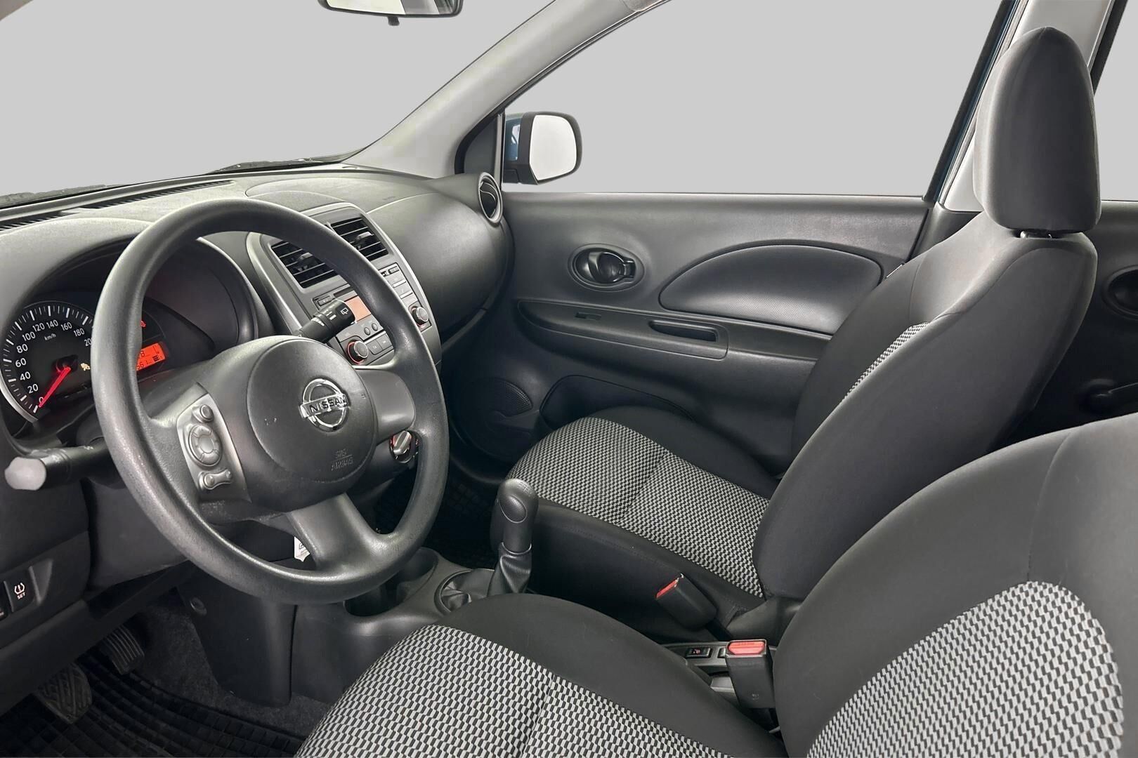 Nissan Micra iso kuva 9