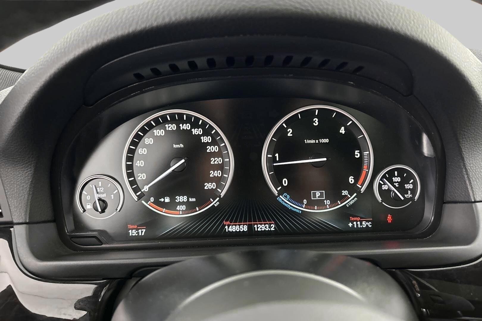 BMW 5-SARJA iso kuva 14