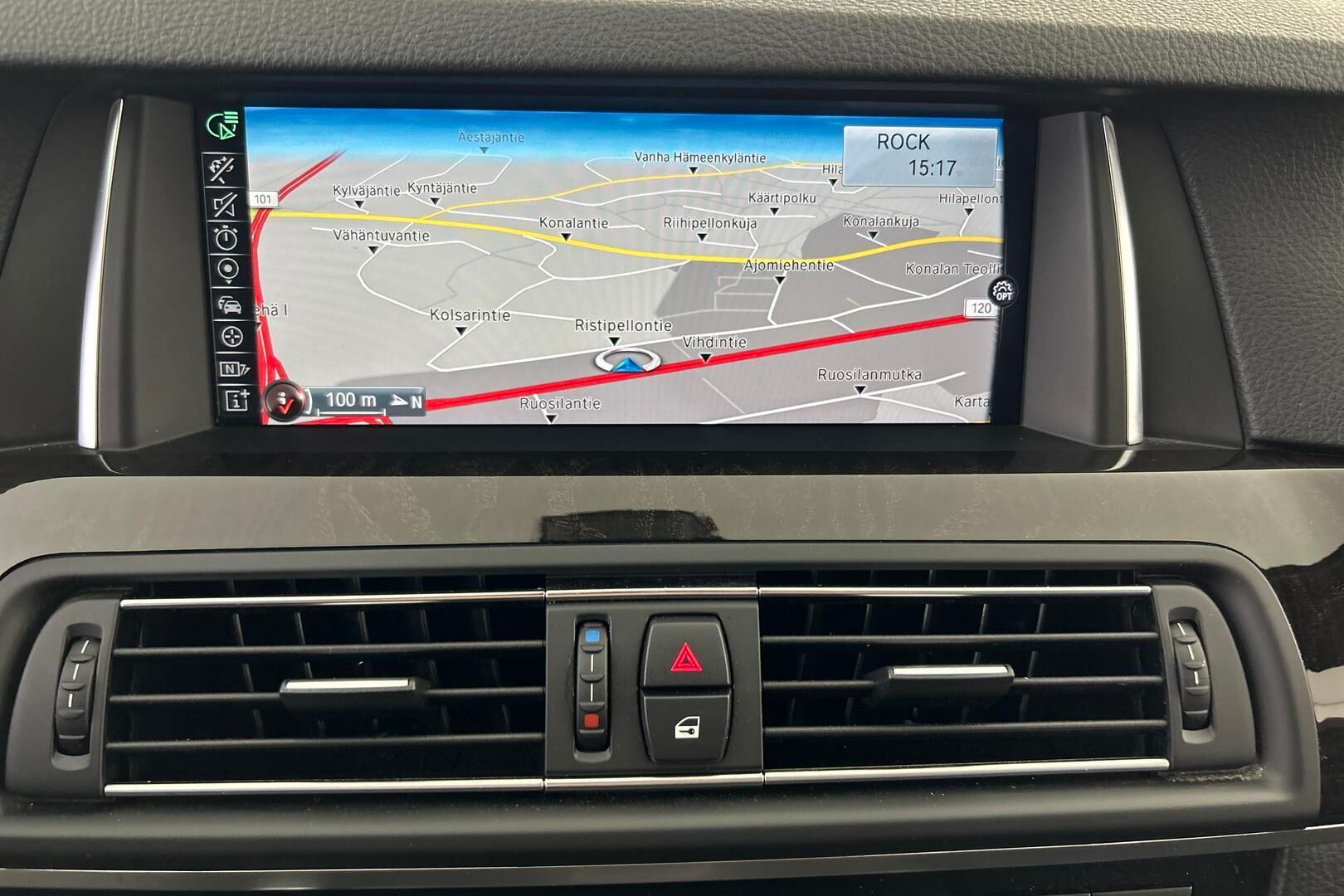 BMW 5-SARJA iso kuva 15