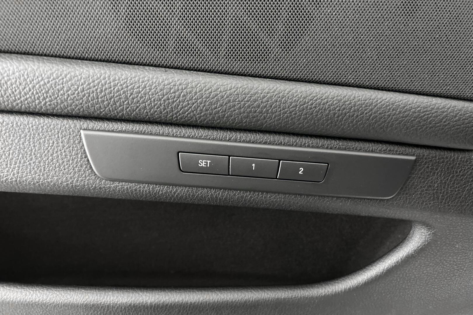 BMW 5-SARJA iso kuva 26