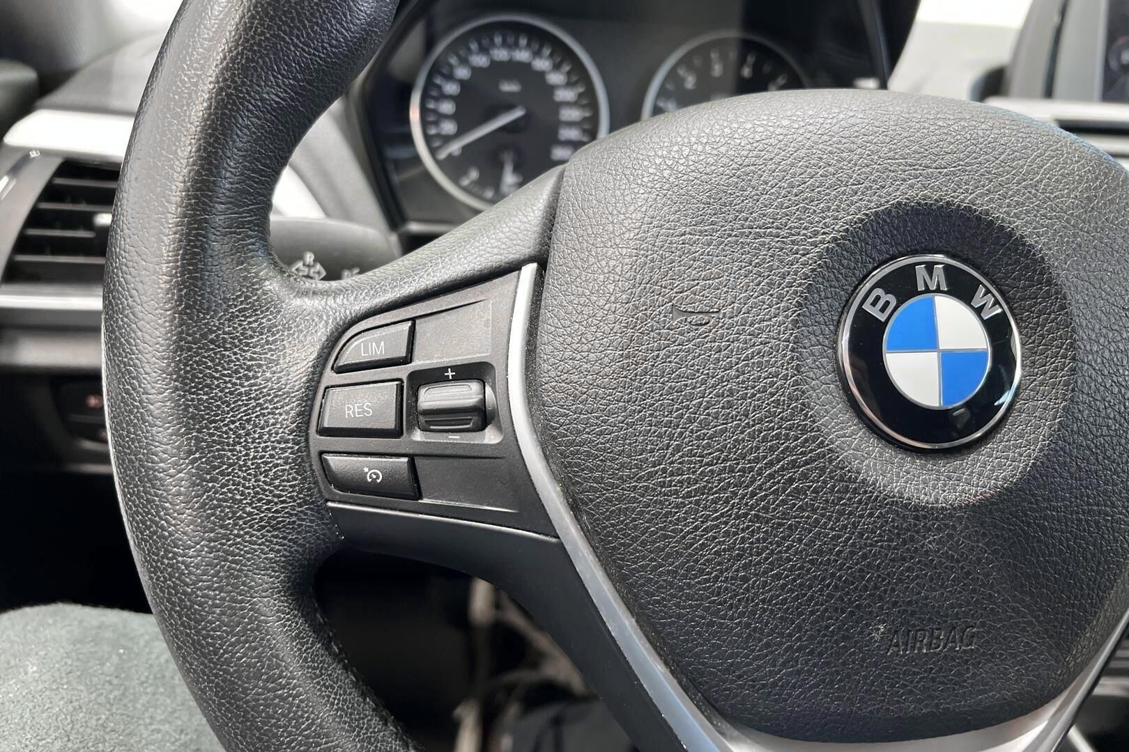 BMW 1-SARJA iso kuva 25