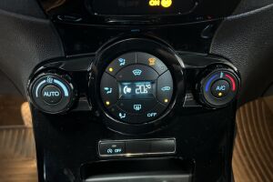 Ford Fiesta esikatselu 17