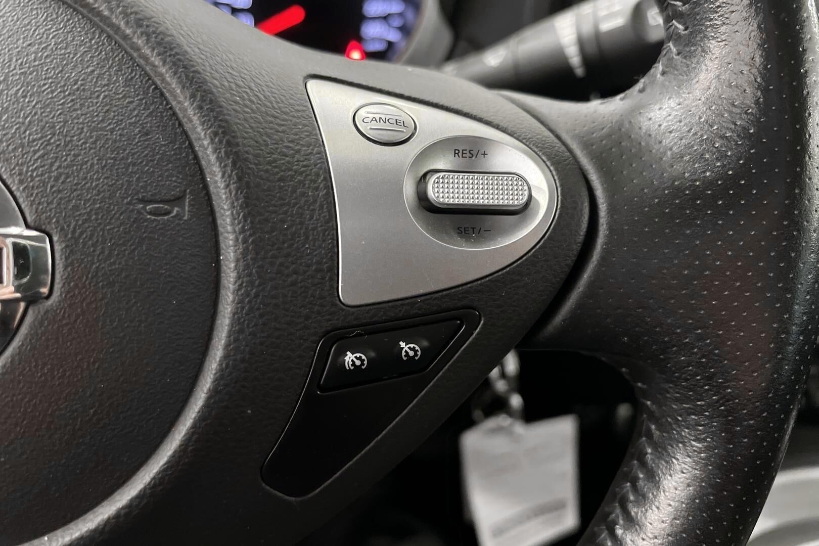 Nissan Juke iso kuva 15