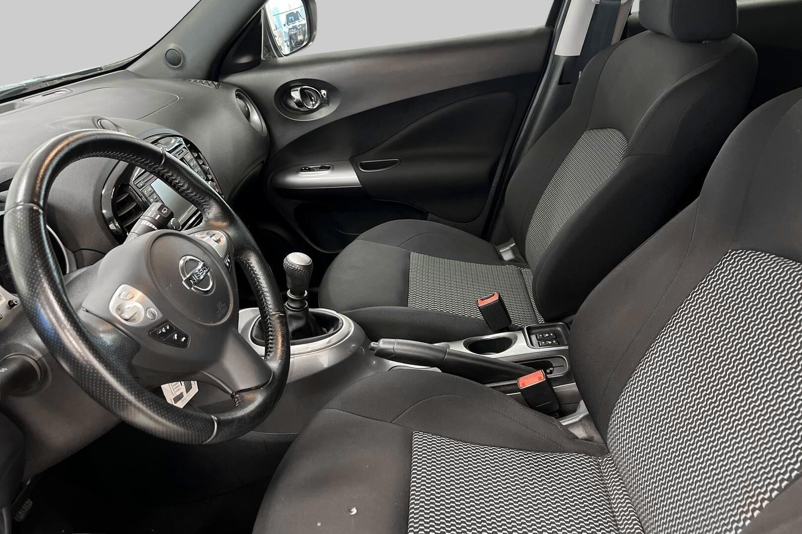 Nissan Juke iso kuva 19