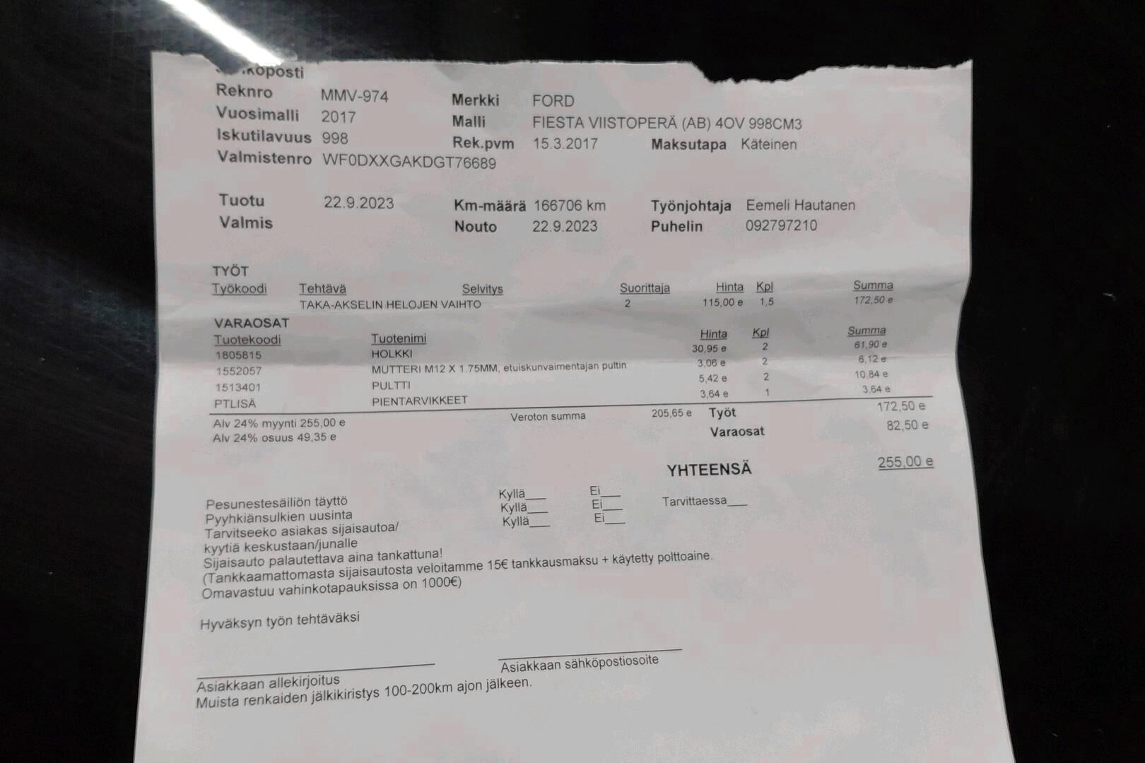 Ford Fiesta iso kuva 38