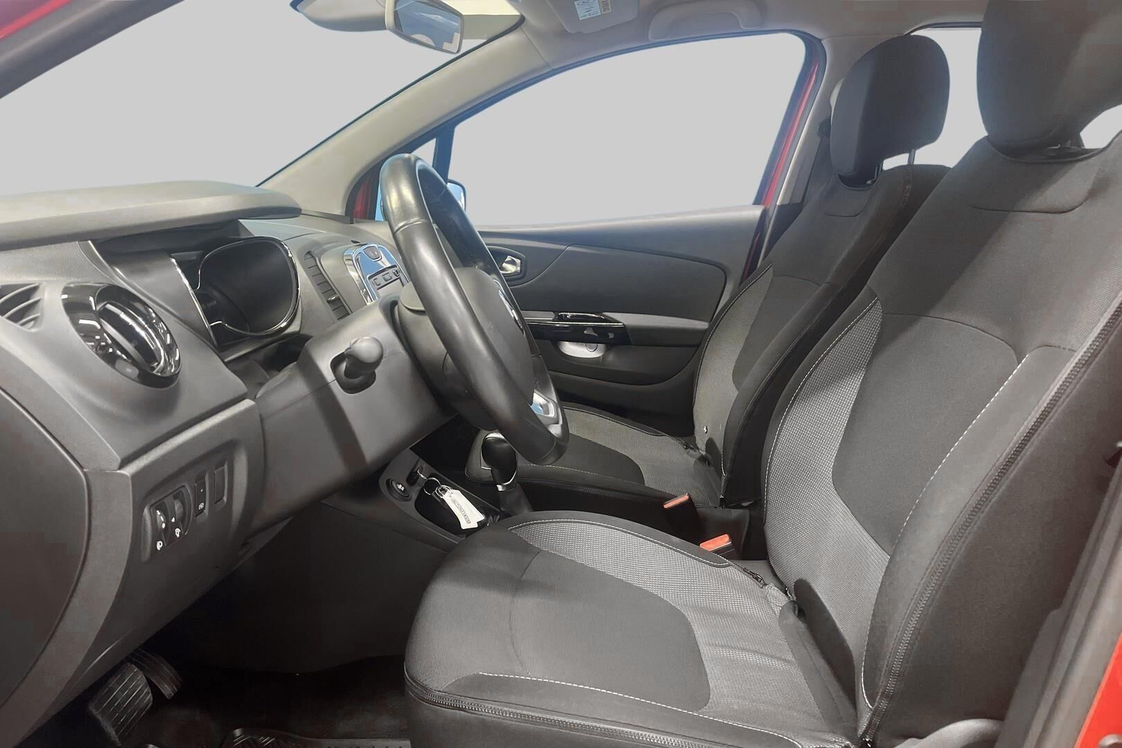 Renault Captur iso kuva 29