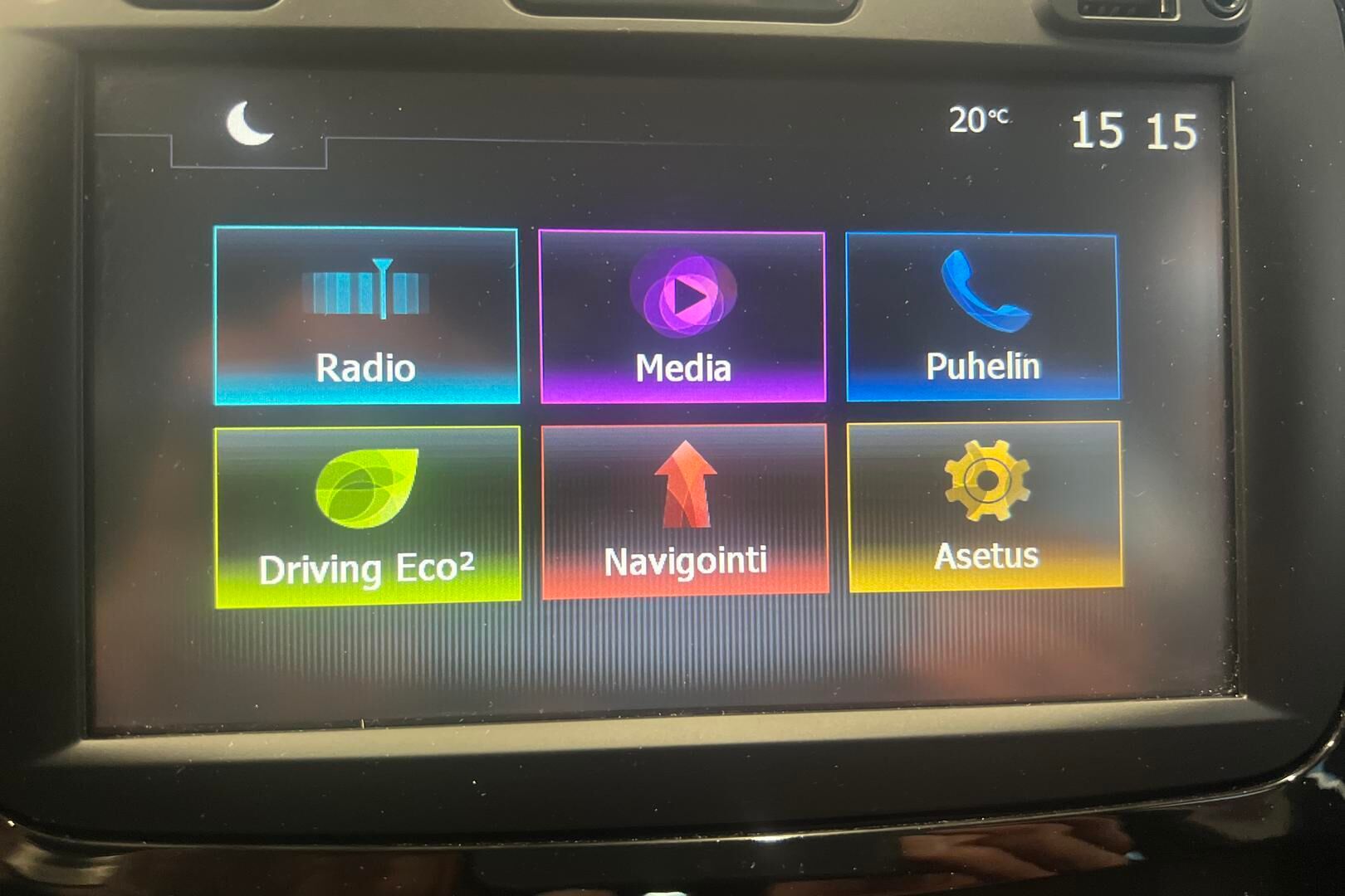 Renault Captur iso kuva 19