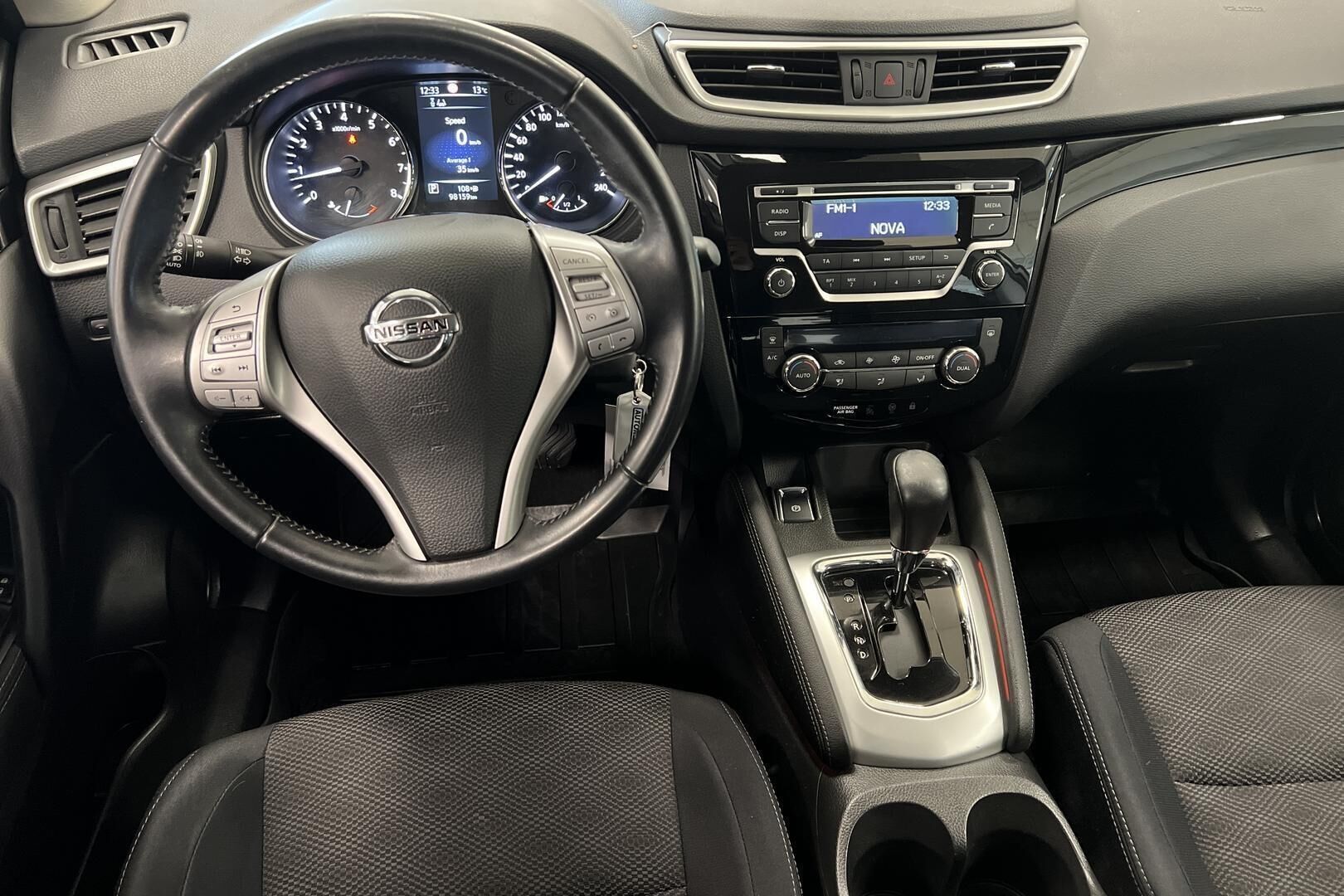 Nissan Qashqai iso kuva 11