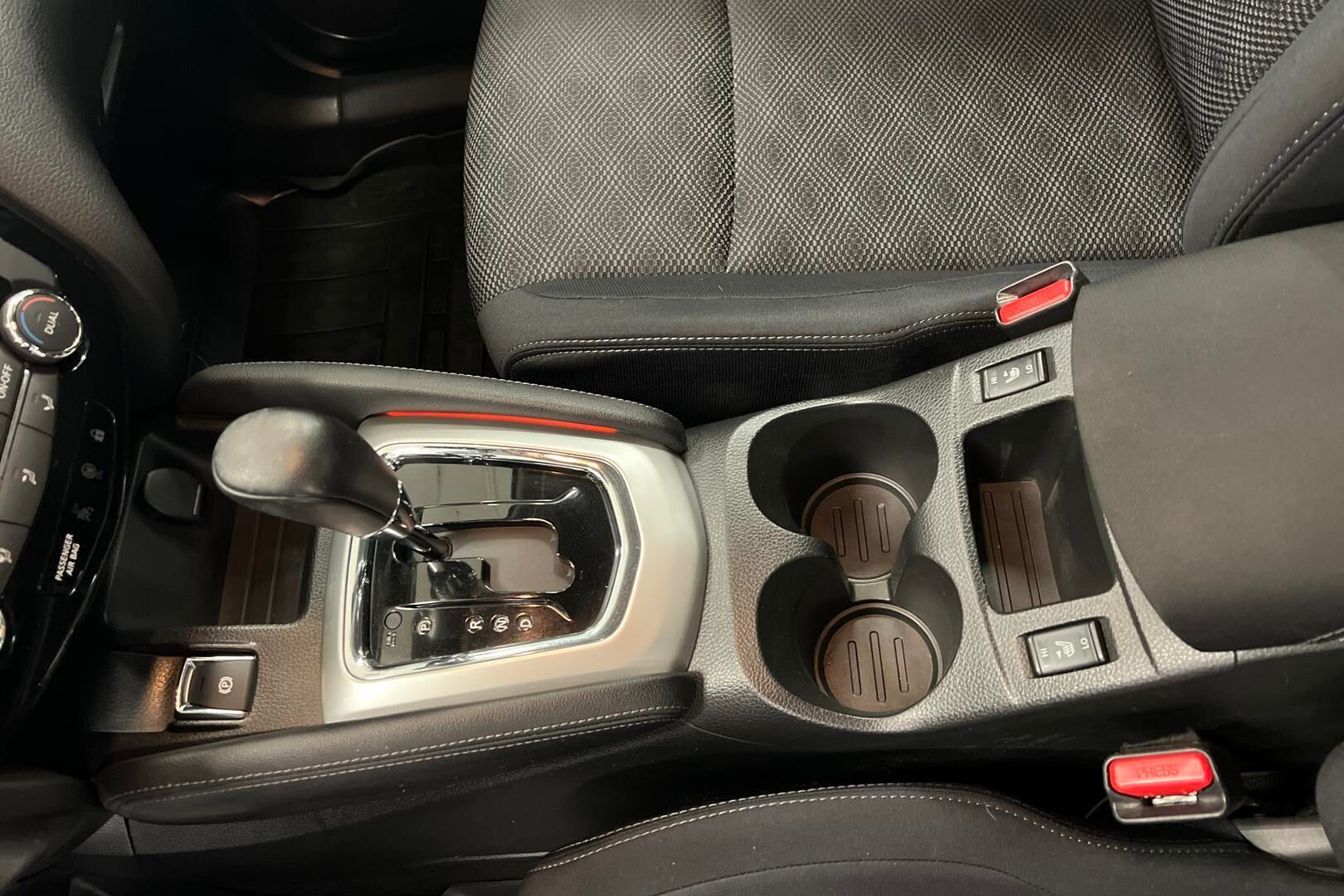 Nissan Qashqai iso kuva 20