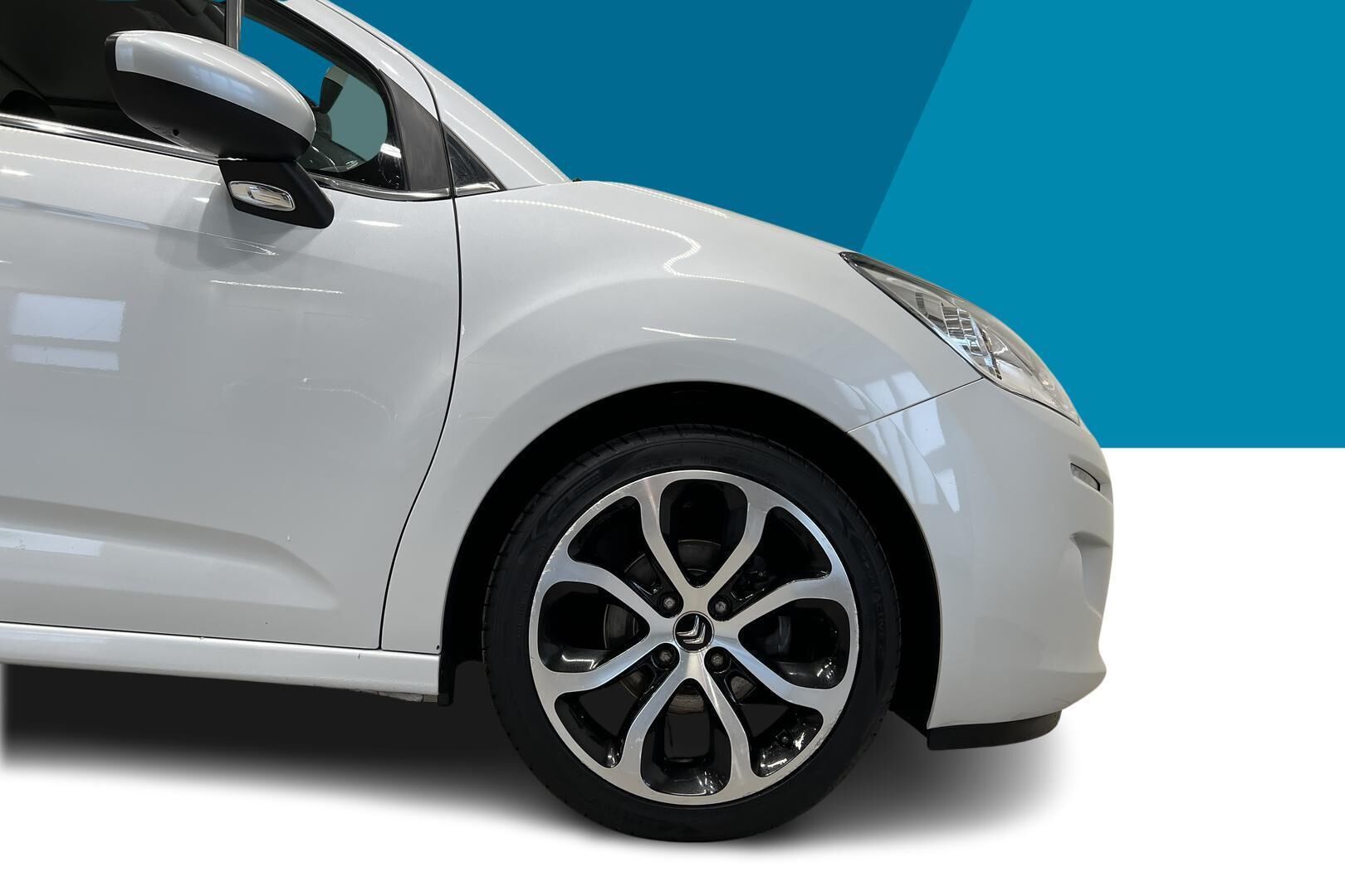 Citroen C3 iso kuva 13