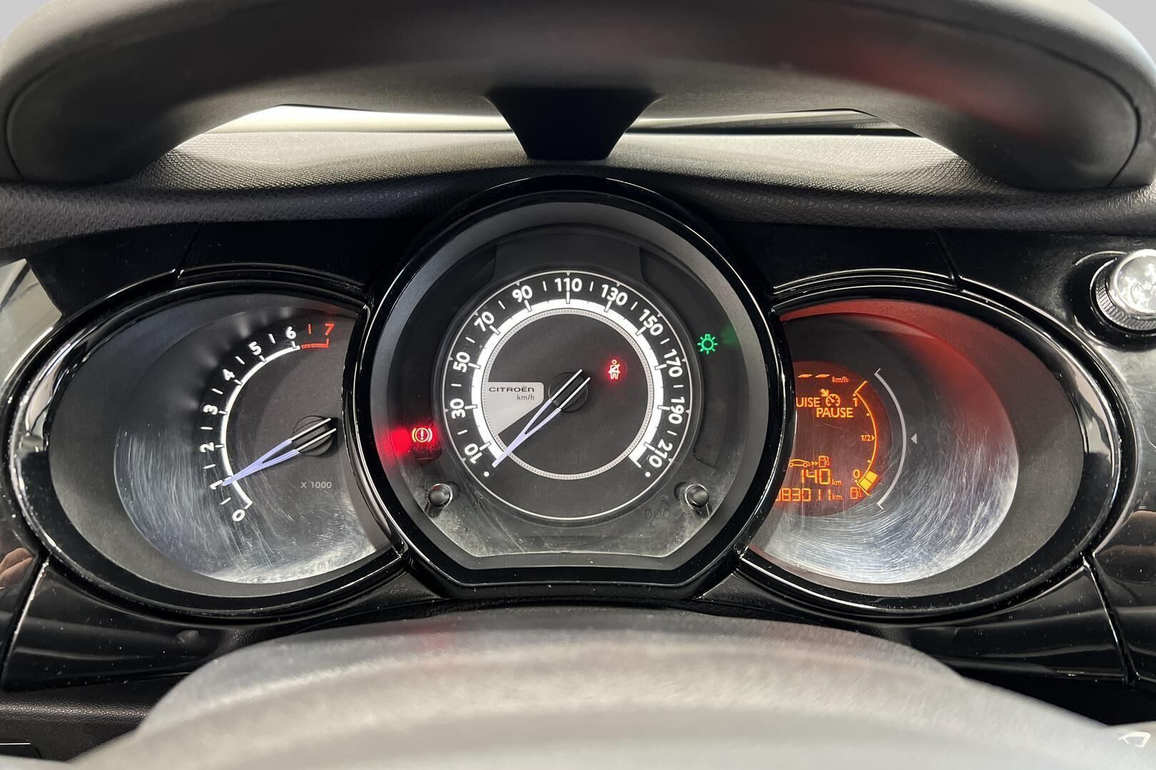 Citroen C3 iso kuva 14