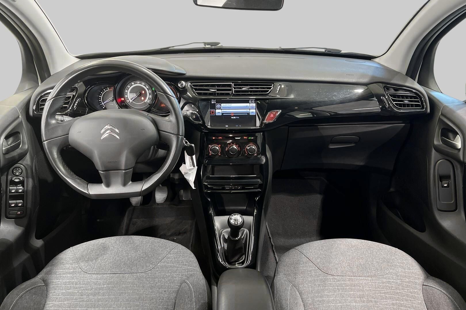Citroen C3 iso kuva 11