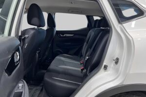 Nissan Qashqai esikatselu 10