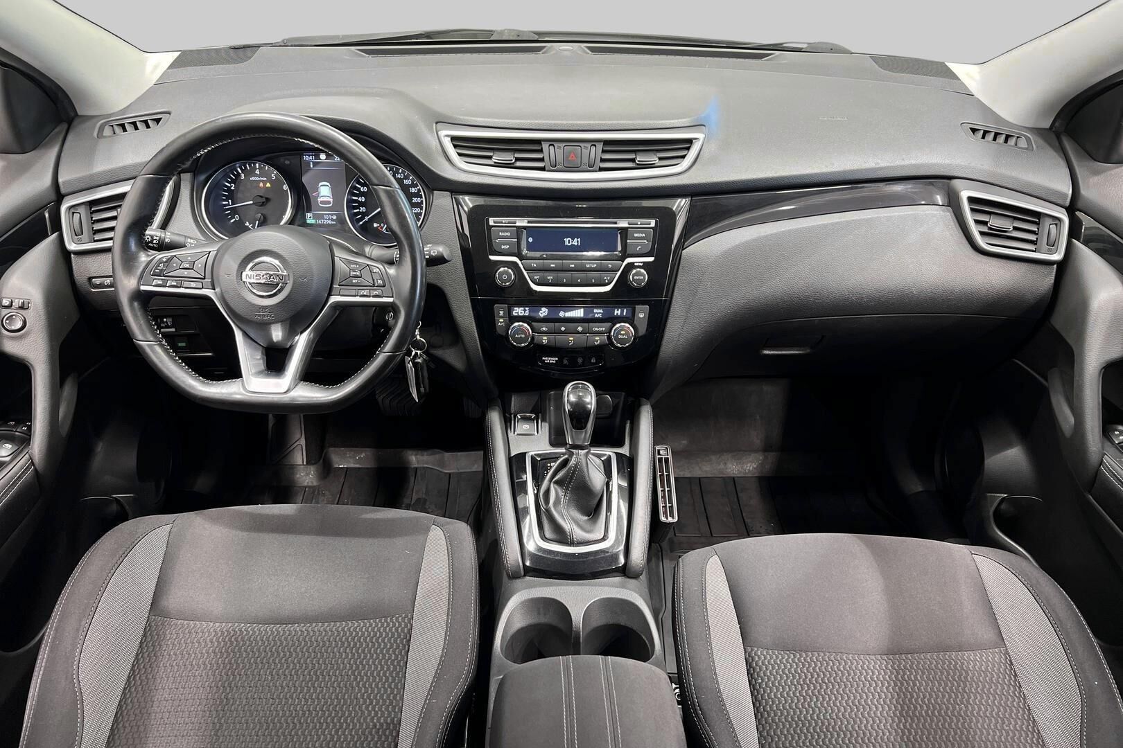 Nissan Qashqai iso kuva 11