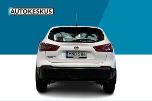 Nissan Qashqai esikatselu 6