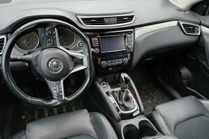 Nissan Qashqai esikatselu 2