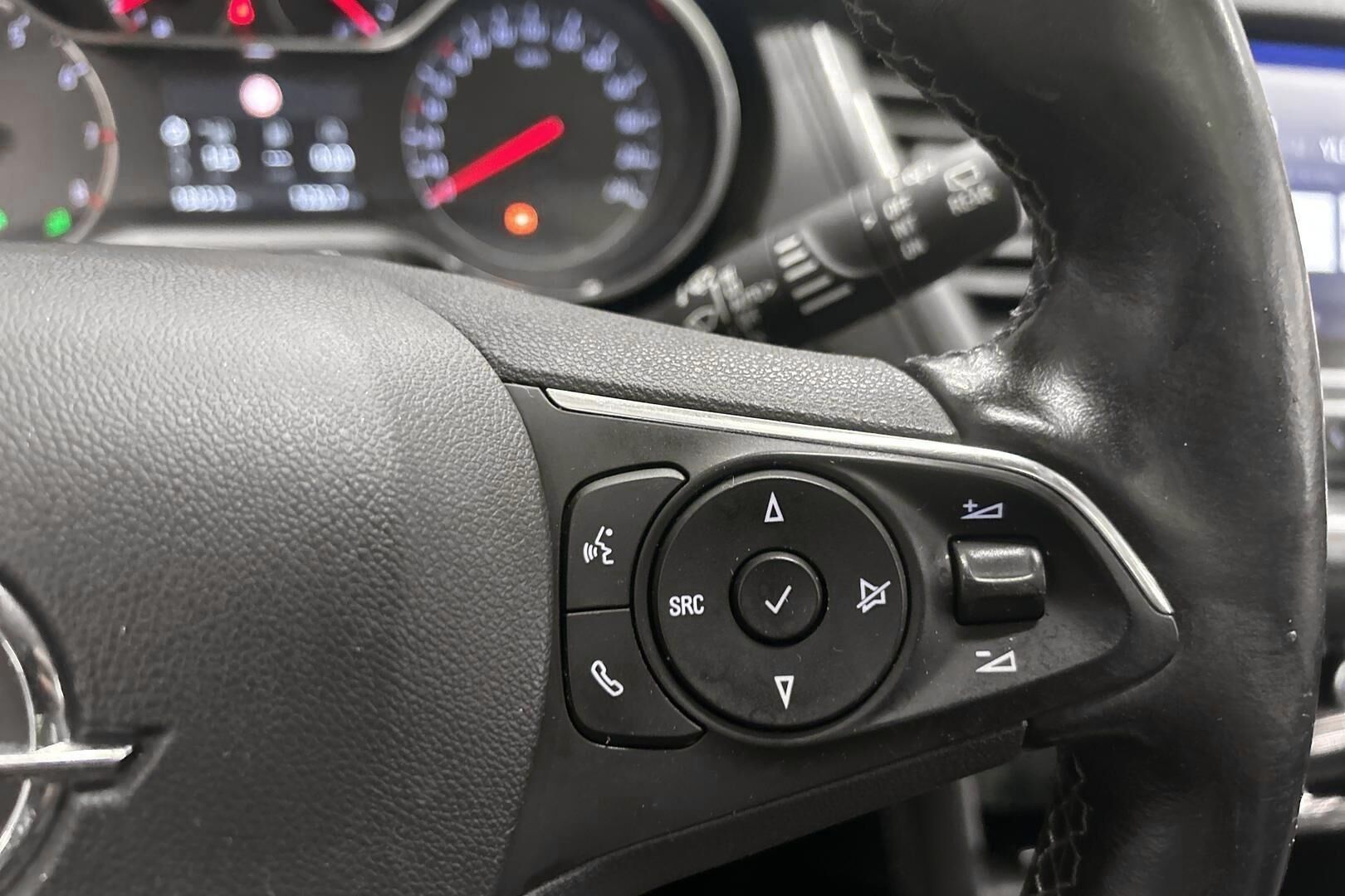 Opel Grandland X iso kuva 14