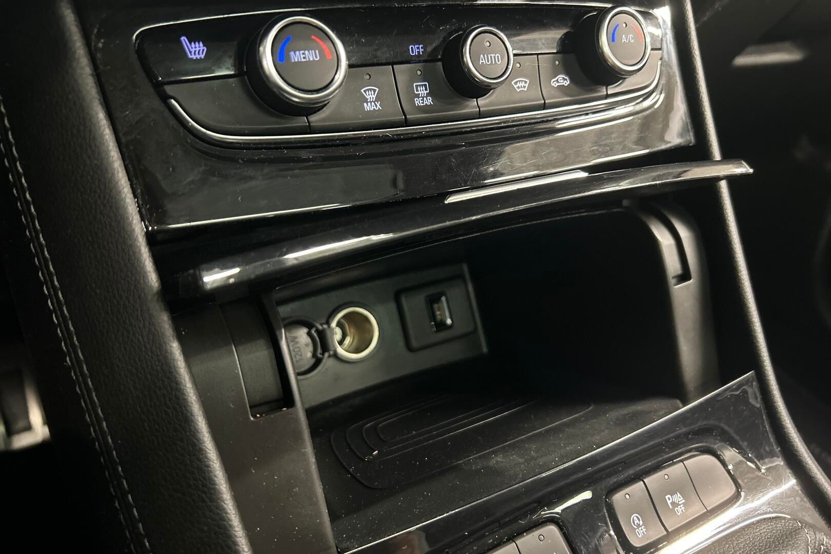 Opel Grandland X iso kuva 17