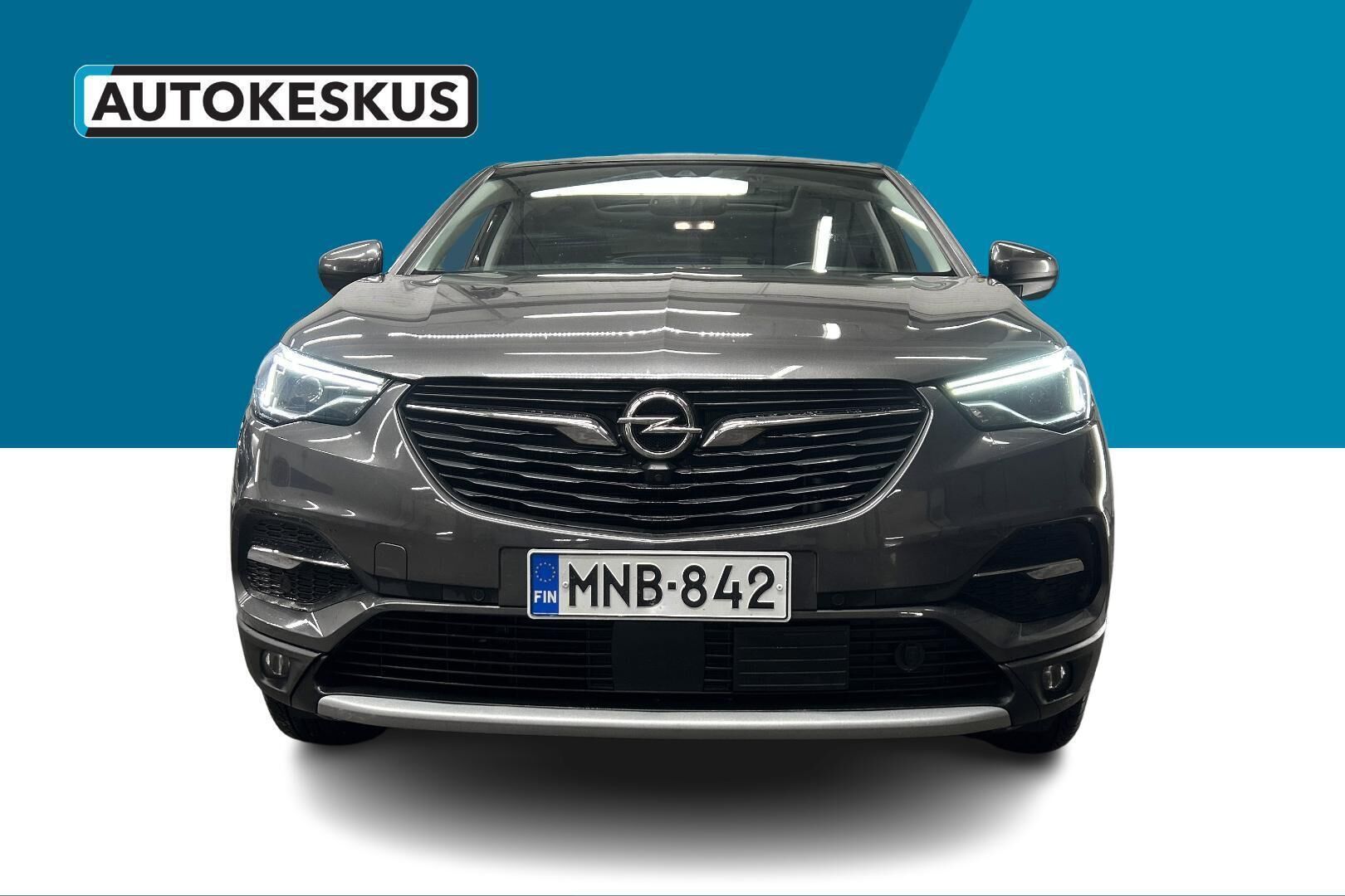 Opel Grandland X iso kuva 2