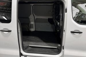 Toyota Proace esikatselu 16