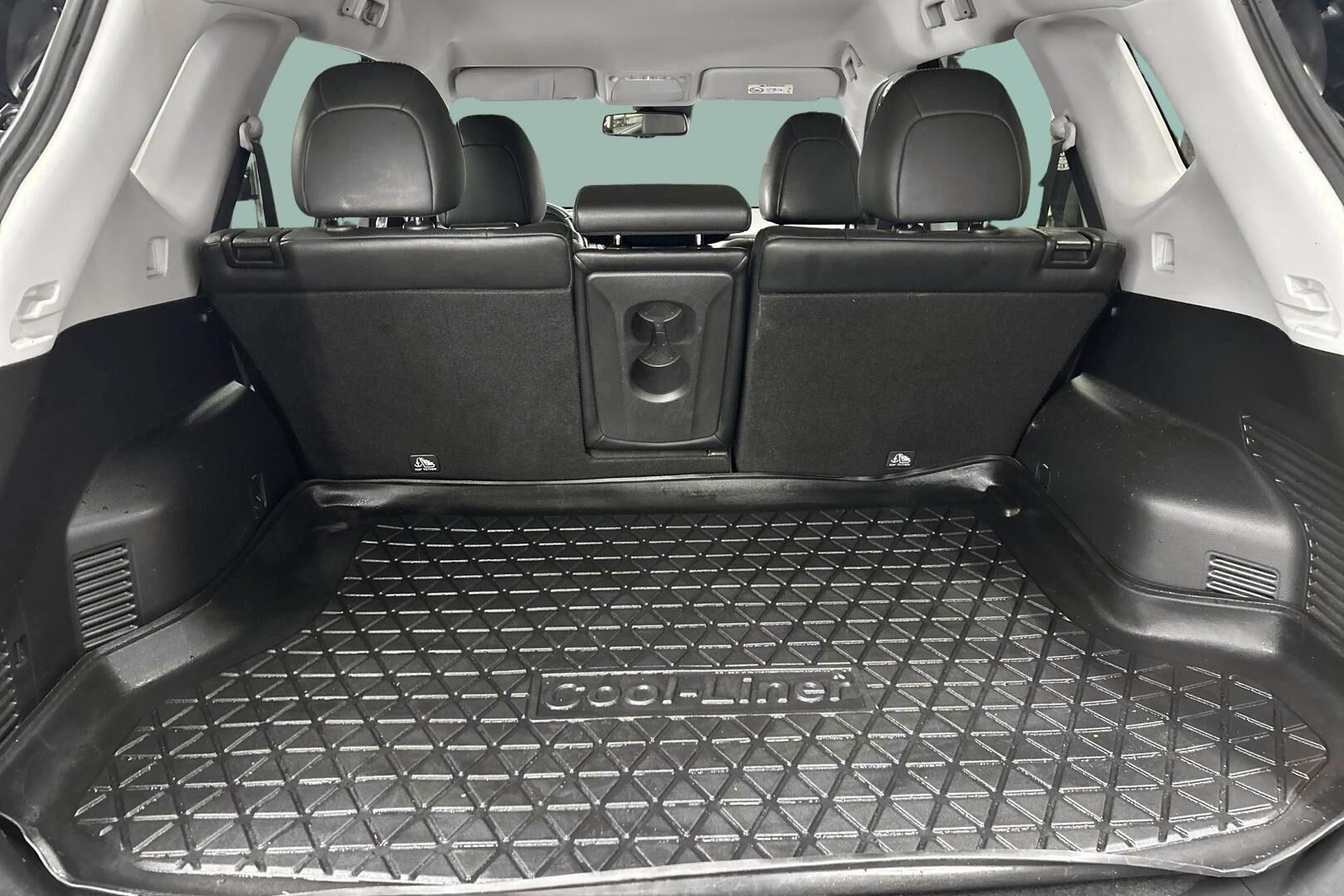 Nissan X-Trail iso kuva 12
