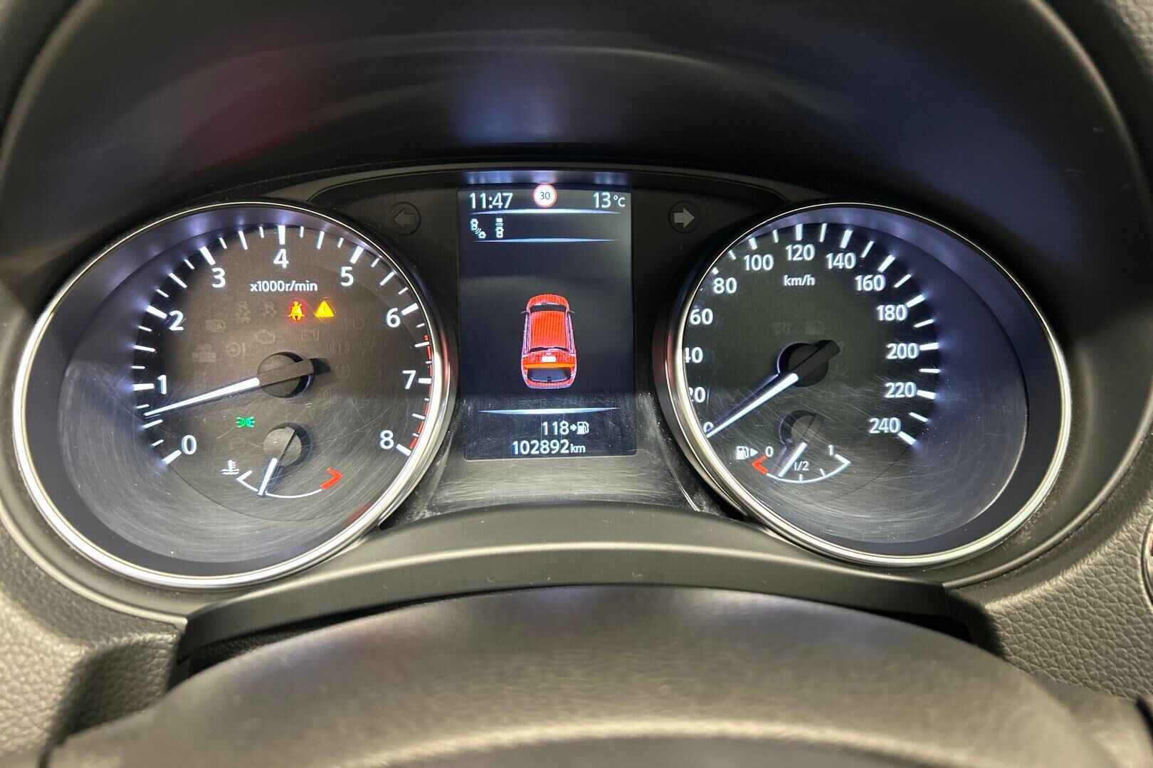 Nissan Qashqai iso kuva 12