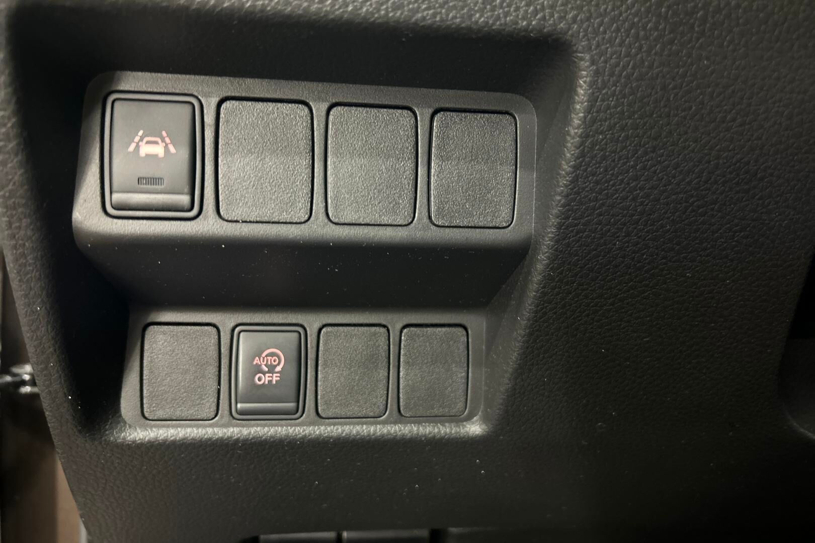 Nissan Qashqai iso kuva 23