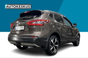 Nissan Qashqai esikatselu 5