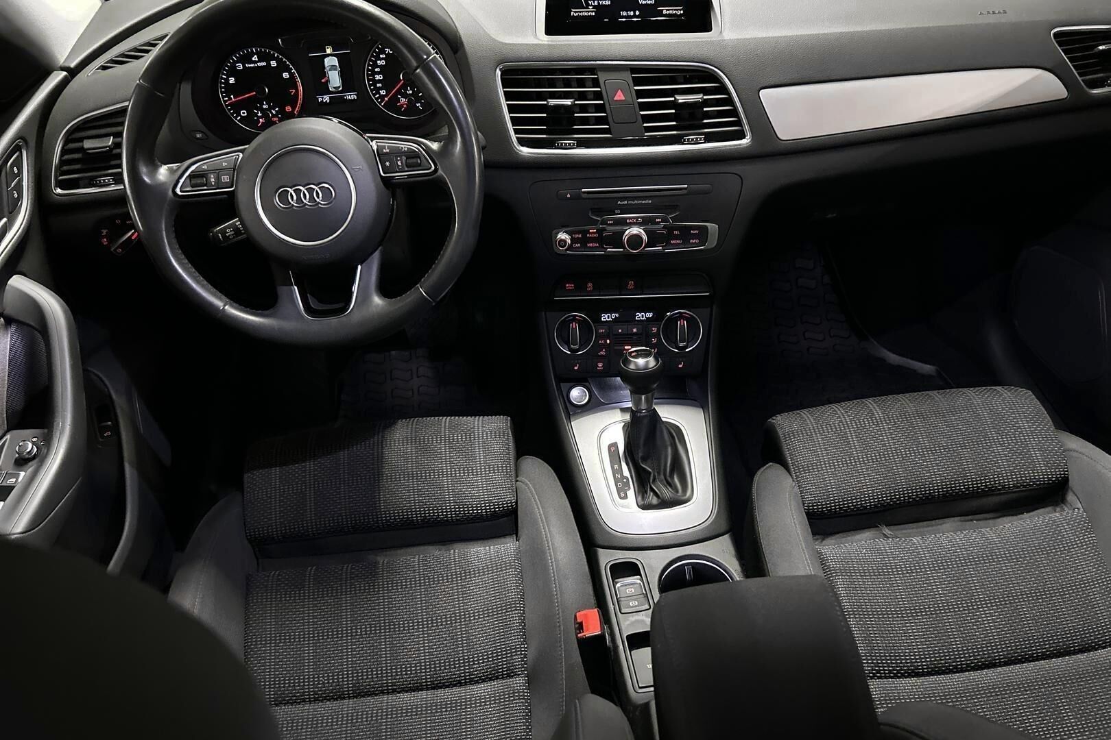 Audi Q3 iso kuva 9