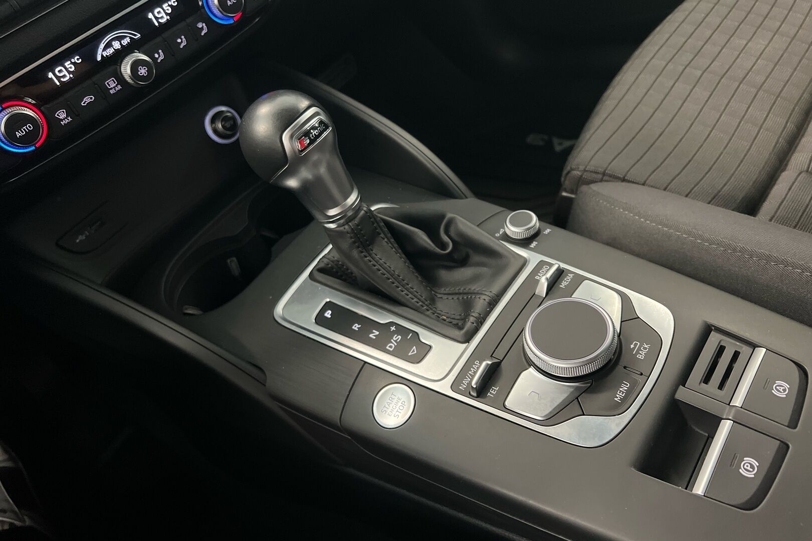 Audi A3 iso kuva 13