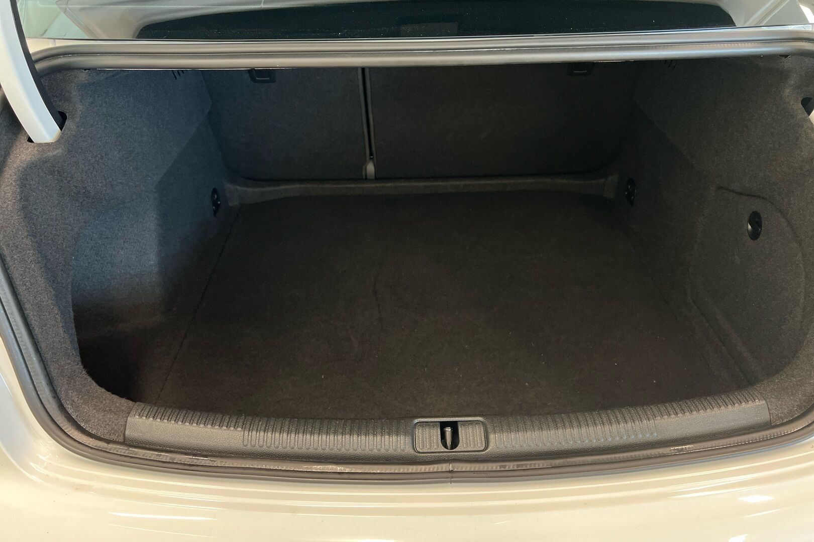 Audi A3 iso kuva 9