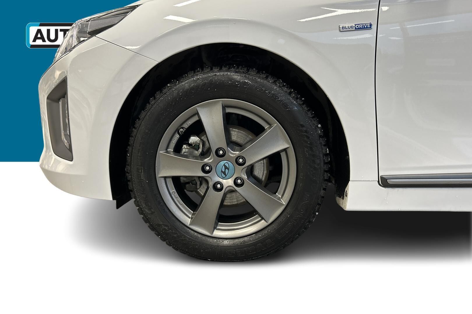 Hyundai IONIQ electric iso kuva 12