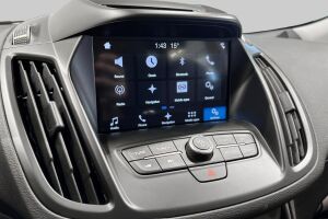 Ford Kuga esikatselu 17