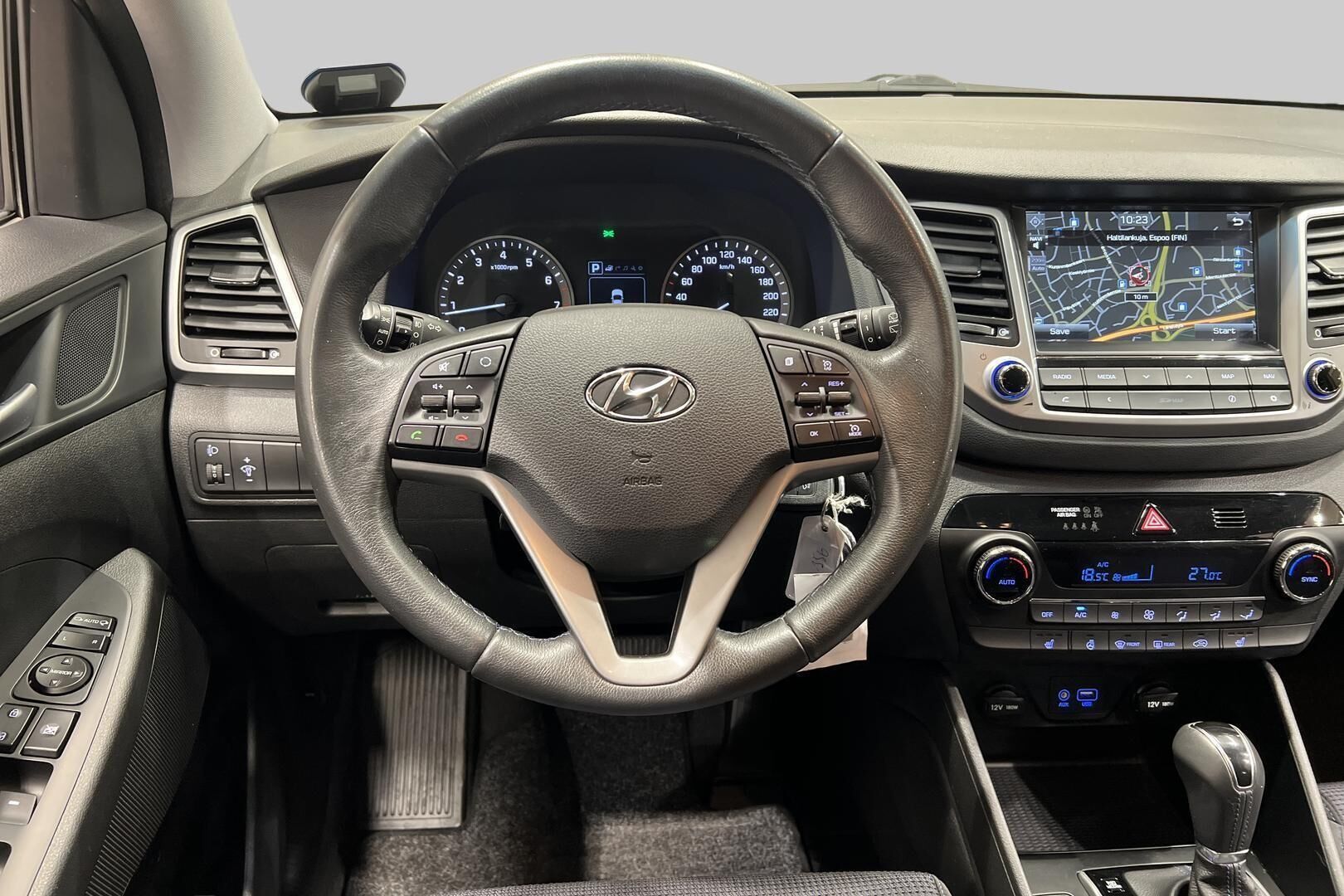 Hyundai Tucson iso kuva 7
