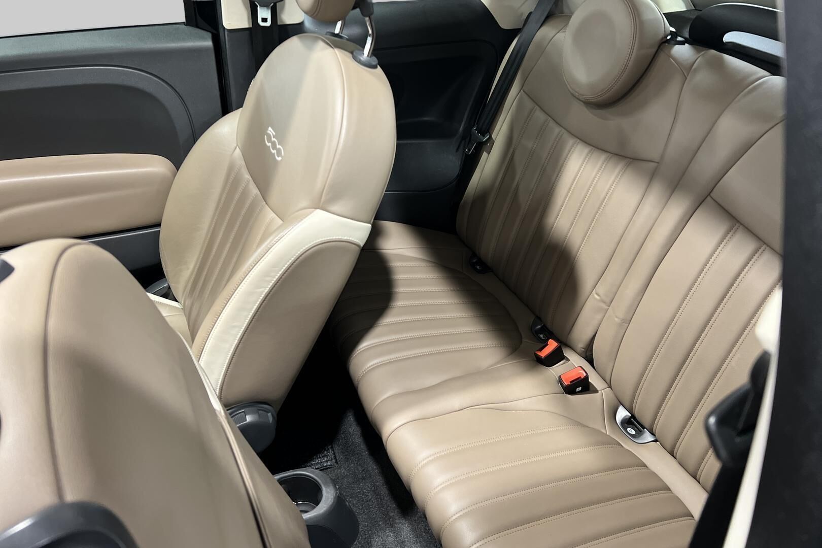 Fiat 500C iso kuva 10
