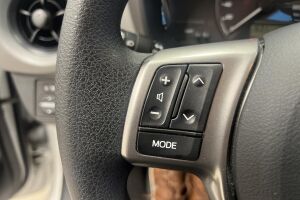 Toyota Yaris esikatselu 18