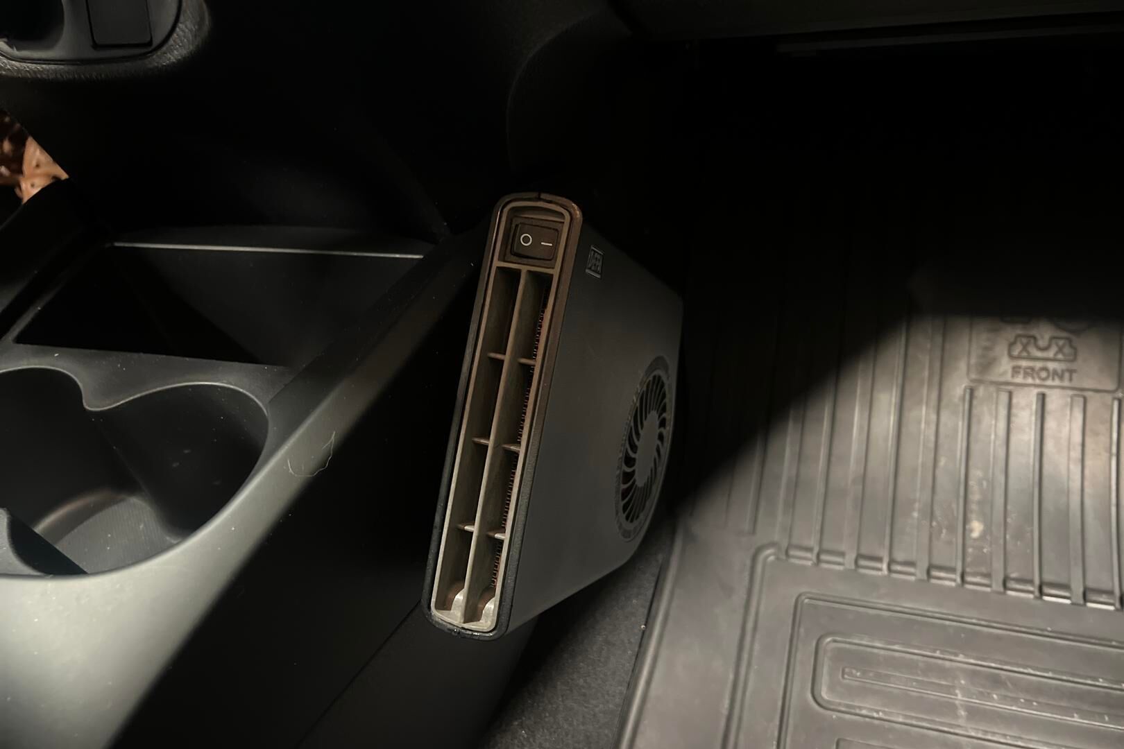 Toyota Yaris iso kuva 8