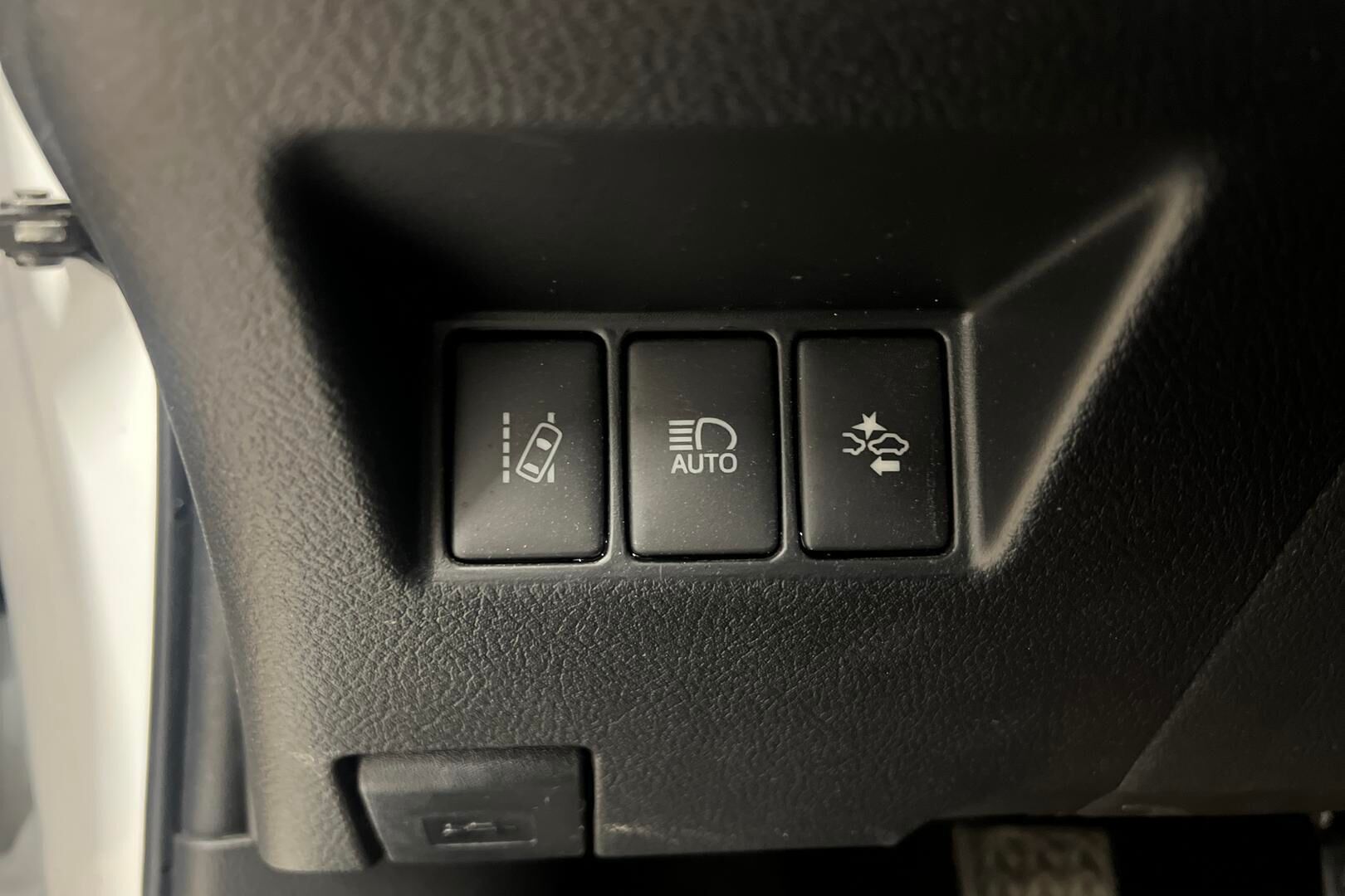 Toyota Yaris iso kuva 20