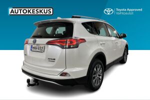 Toyota RAV4 esikatselu 4