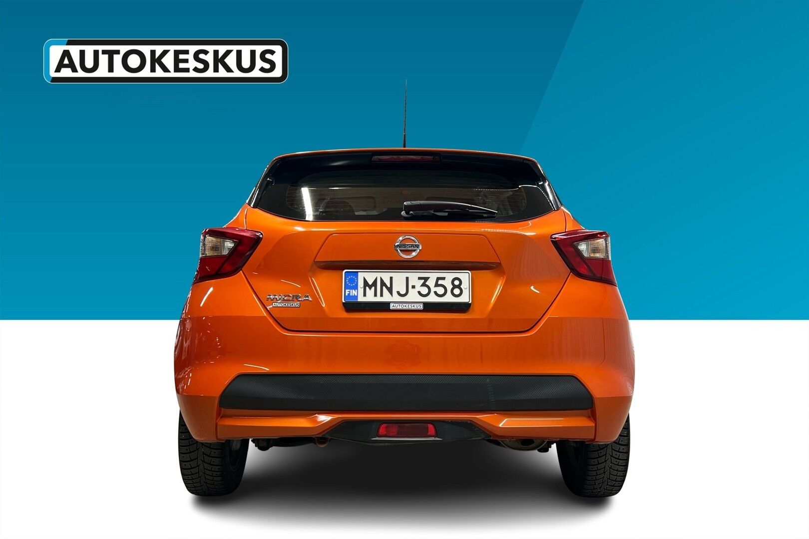 Nissan Micra iso kuva 1