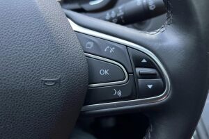 Renault Grand Scenic esikatselu 16