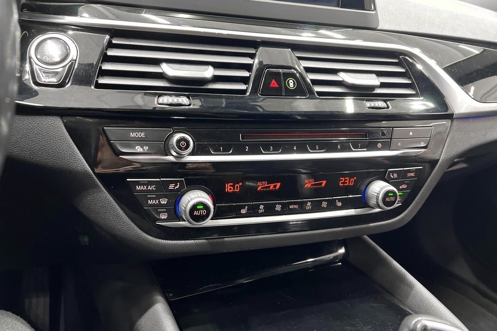 BMW 5-SARJA iso kuva 16
