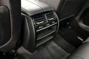 BMW 5-SARJA esikatselu 24