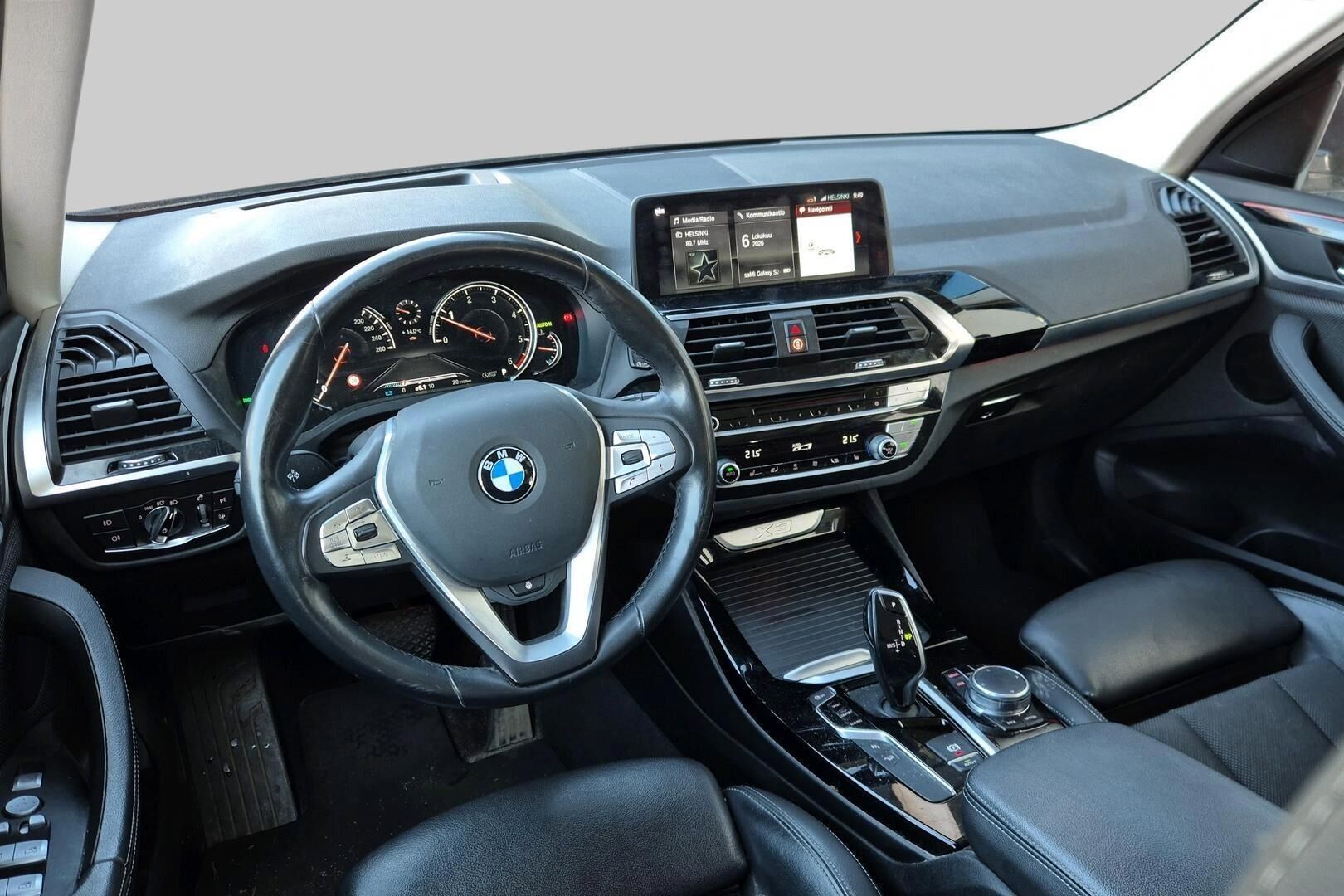 BMW X3 iso kuva 4