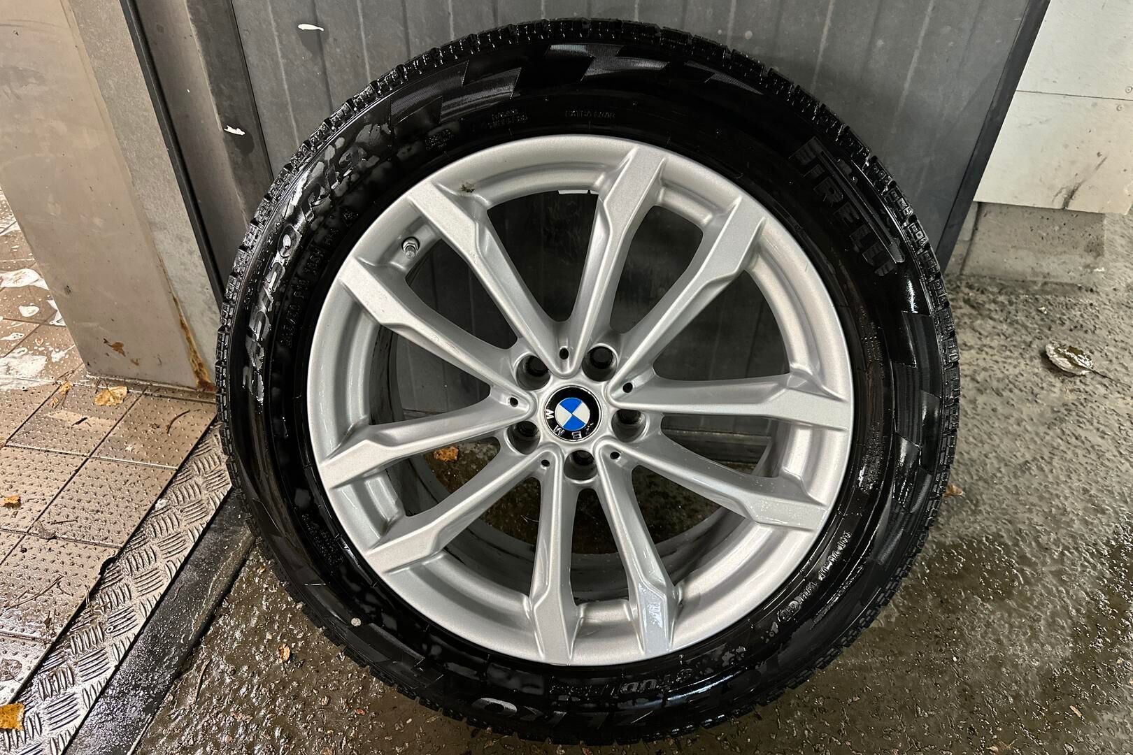 BMW X3 iso kuva 25