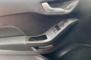 Ford Fiesta esikatselu 20