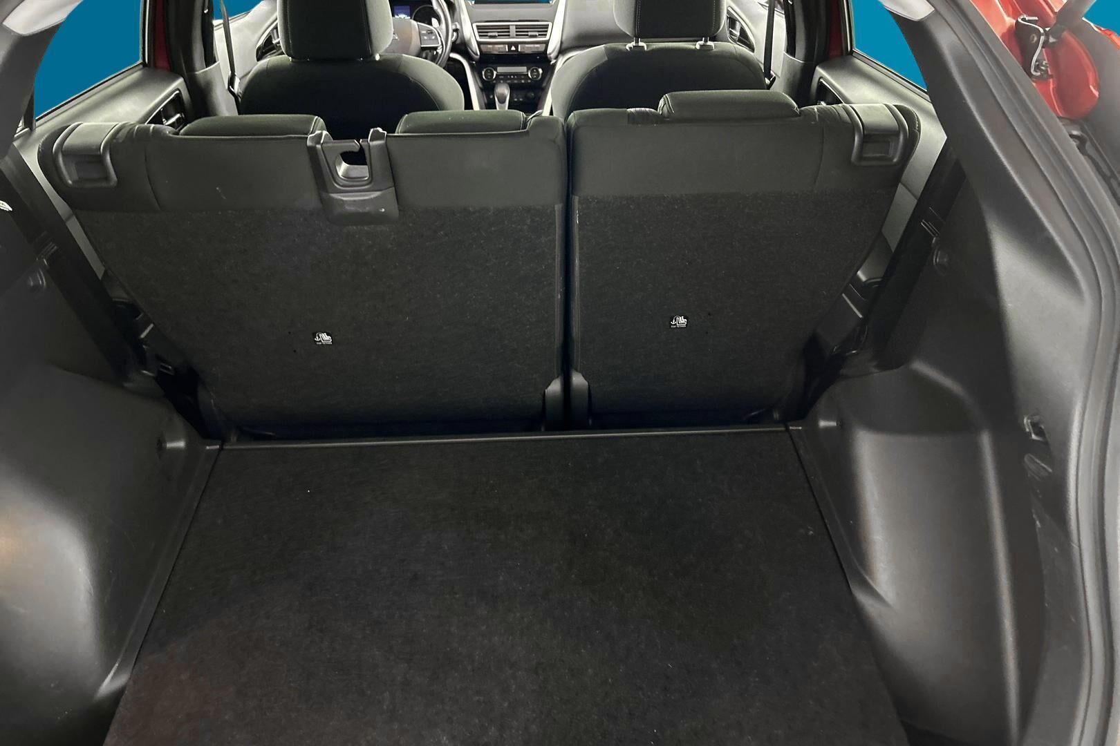 Mitsubishi Eclipse Cross iso kuva 12