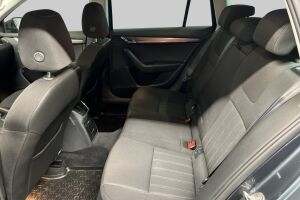 Skoda Octavia esikatselu 10