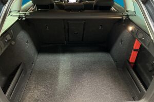 Skoda Octavia esikatselu 12